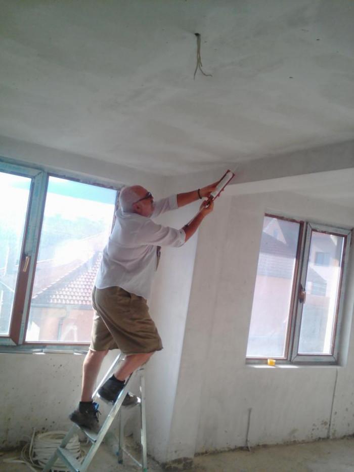 Вътрешни и външни ремонти