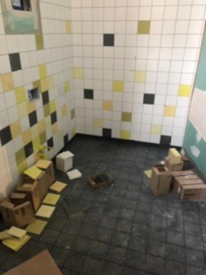 Лепене на плочки