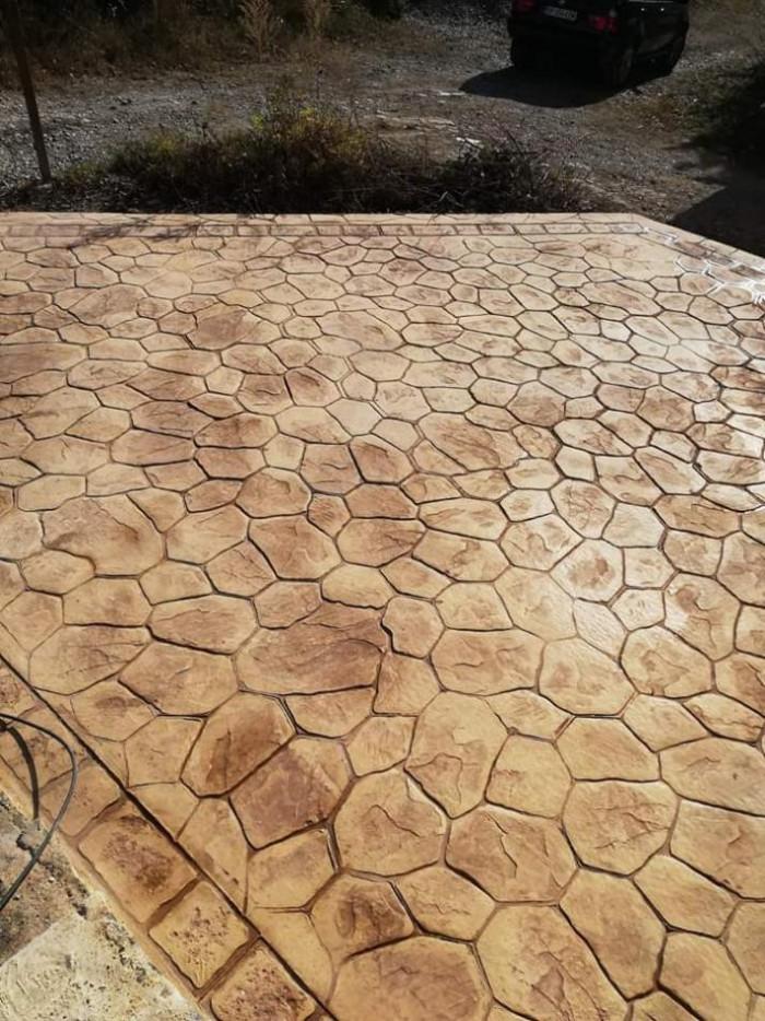 Щамповани мазилки и бетон.