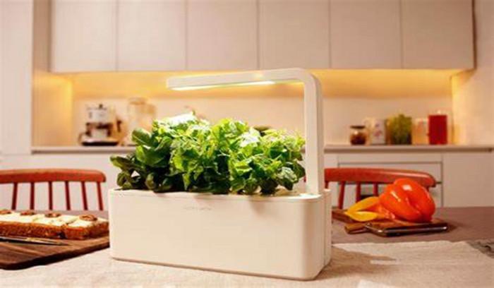 Smart Herb Garden - космическата градина