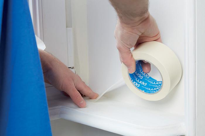 Стъпка №5: Облепете ъглите с хартиено тиксо