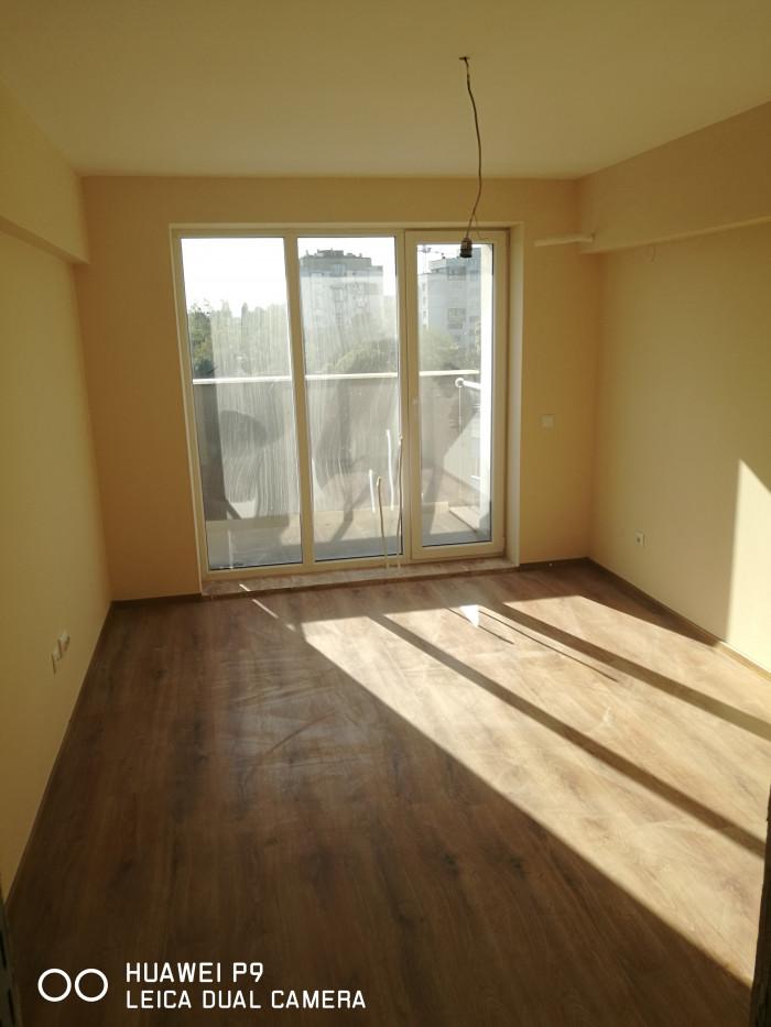 Шпакловка, боя и ламинат