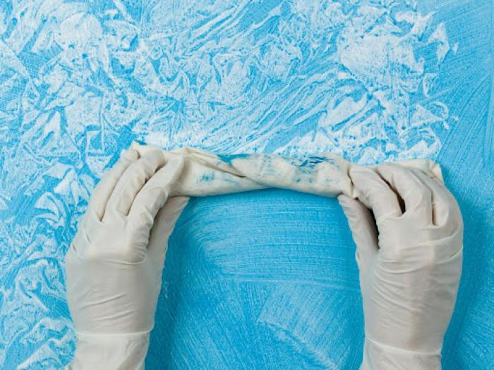 Със старите парцали по новите стени