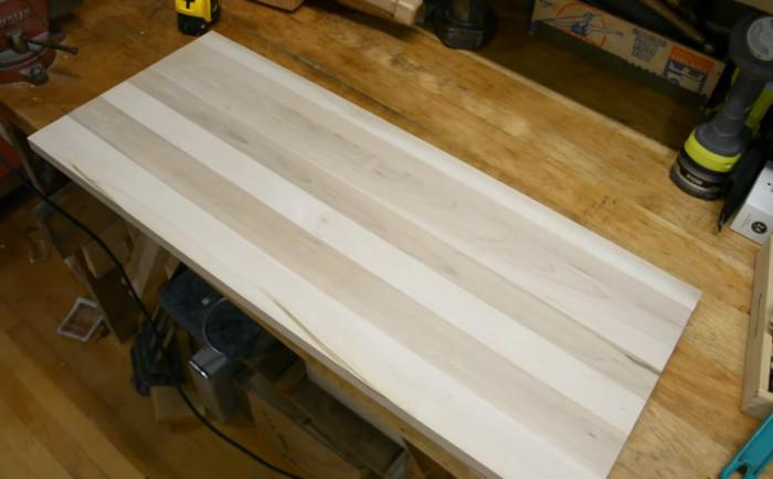 Стъпка №2 Подгответе дъската за бюрото