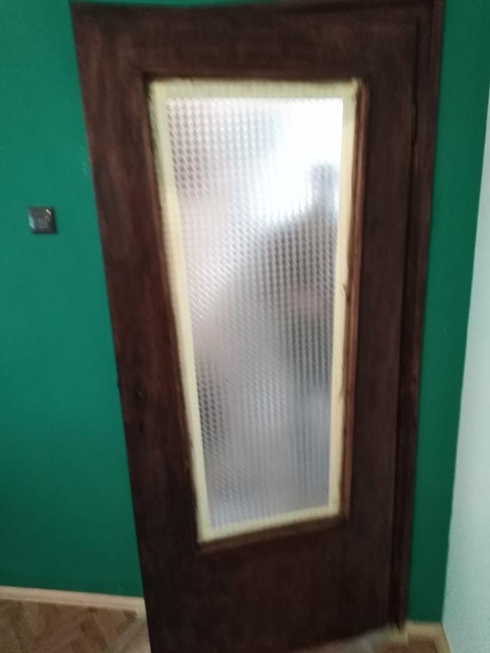 Лак на врати