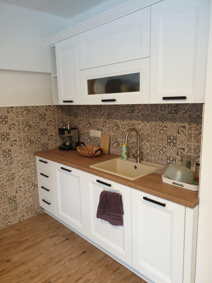 Мебели по поръчка