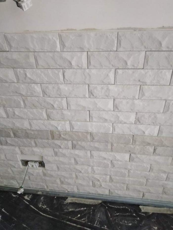 Лепене на Декоративен камък в хол София ж.к Младост