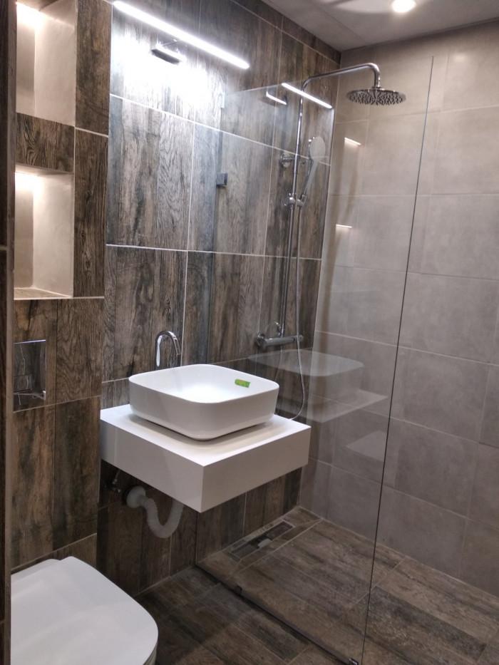 Лепене на плочки-Баня.