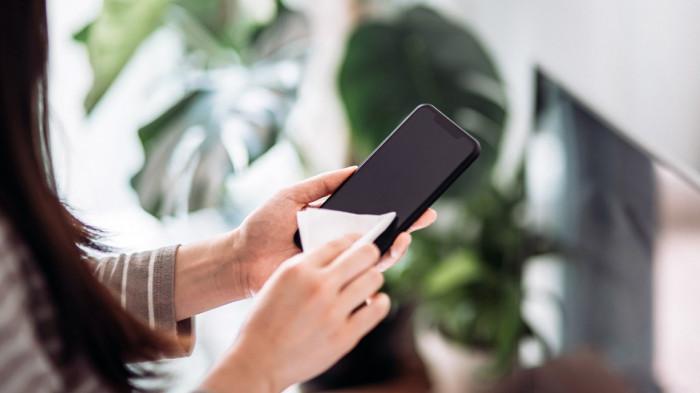 Редовно почистване на телефона