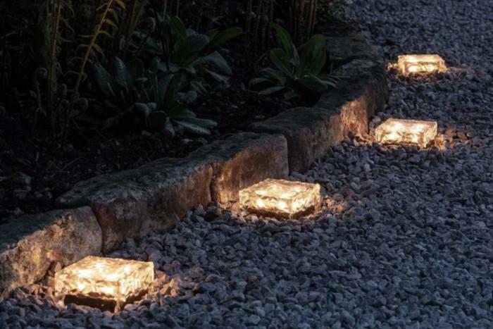 Светлина до последната миля