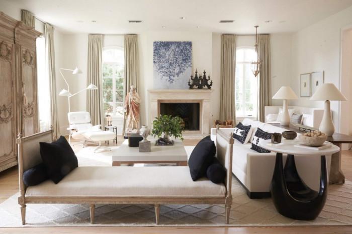 Нов прочит на класиката -  3 модерни стаи, декорирани с антики