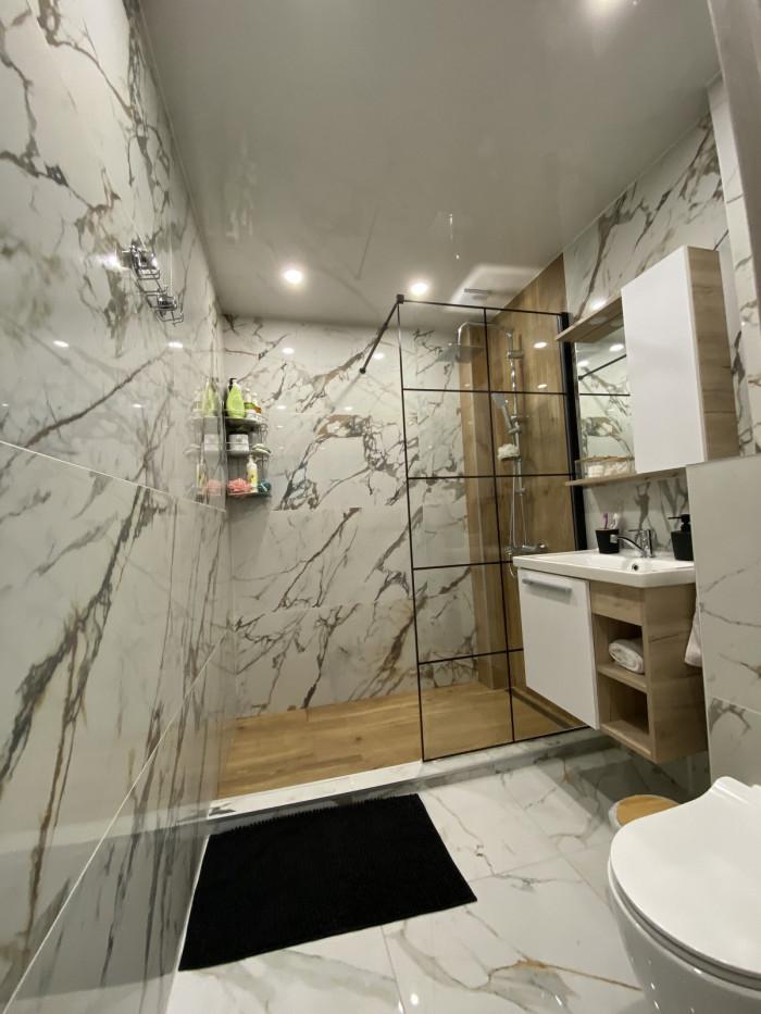 IMG-02b95626b75769840606b589e8877033-V