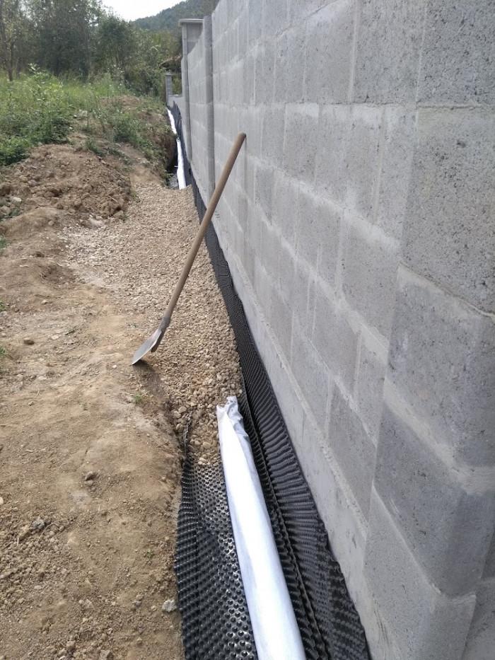 39035FD2-0F09-40B0-B2FD-99DE3766930A