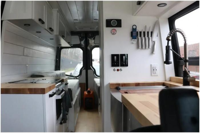 Създайте истински дом на колела