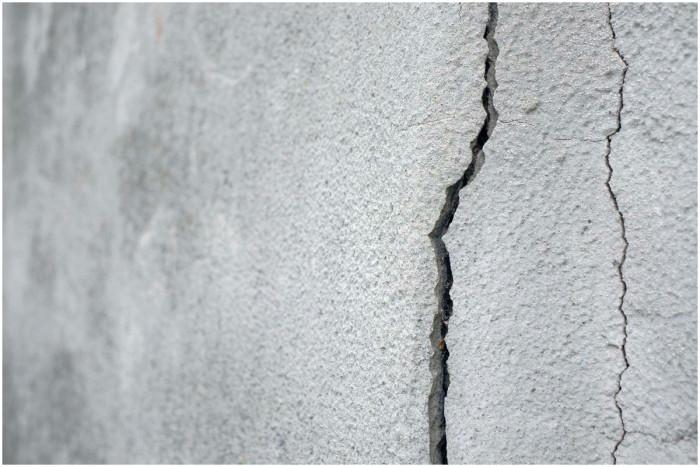 Стъпка 2 – Проверете за пукнатини