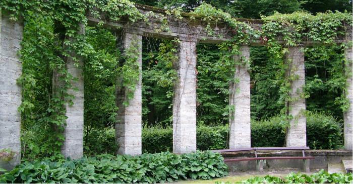 Градина, вдъхновена от Древна Гърция и Древен Рим