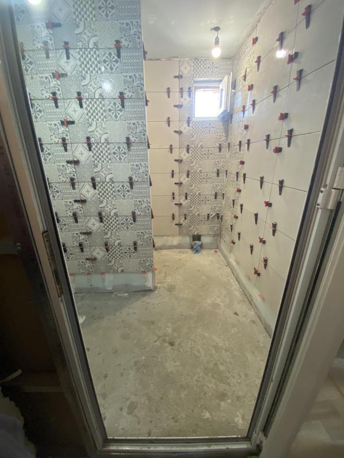 66F0962D-80E0-4CB9-8C58-DB6E609401DA