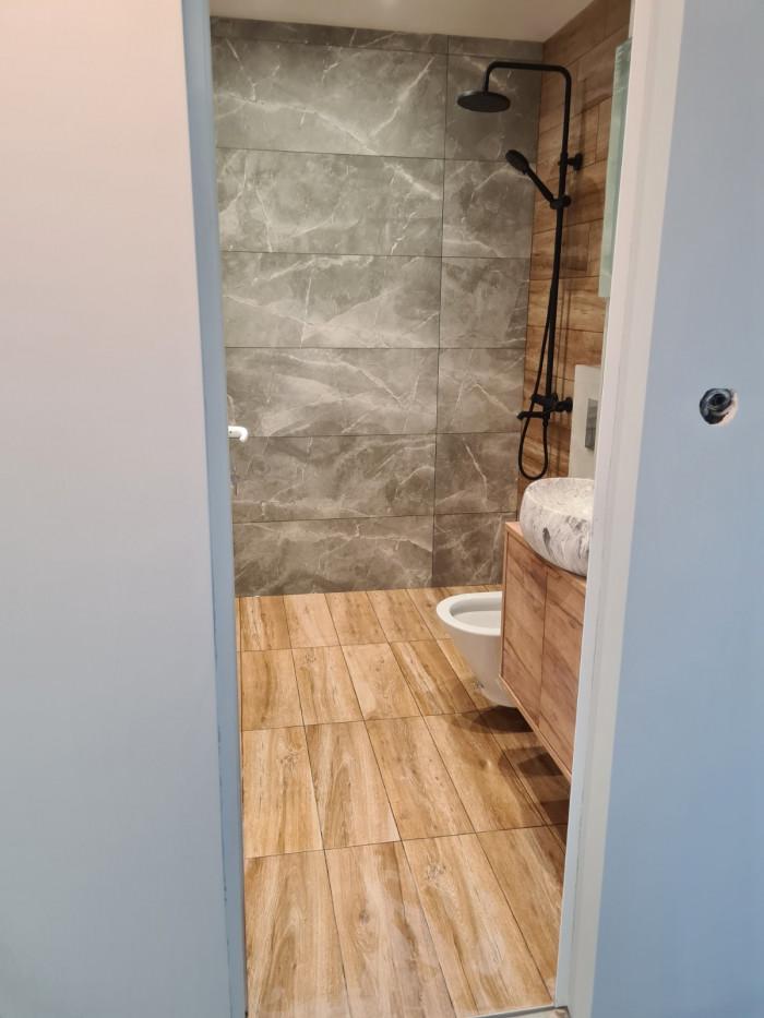 IMG-cb8bcd81179c4b0b652f1b1733d36b46-V