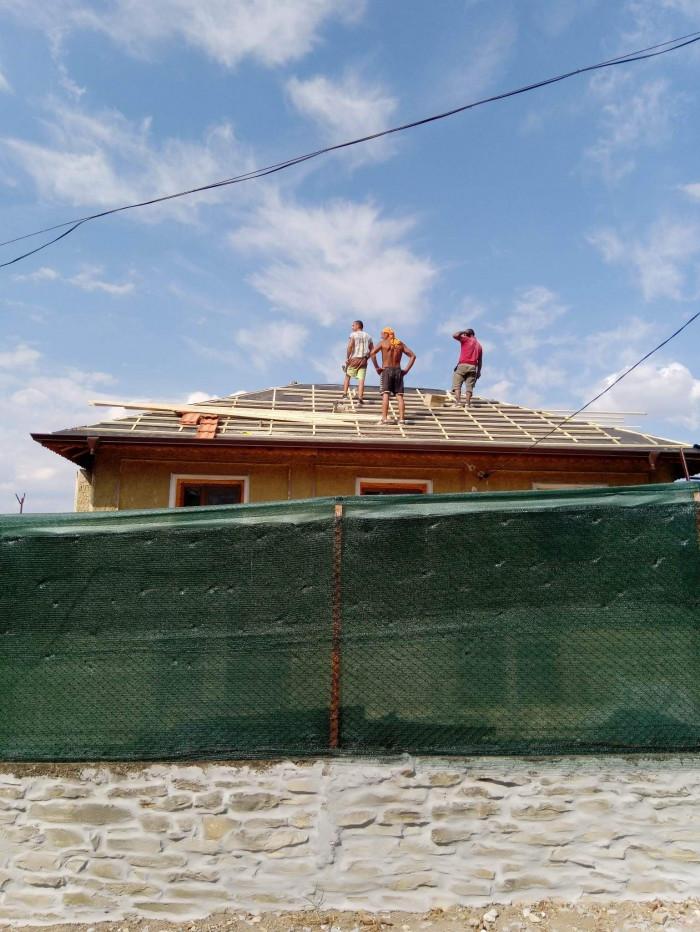 received_1398913867516087