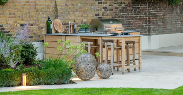 Как да организираме идеалната барбекю вечер в градината?