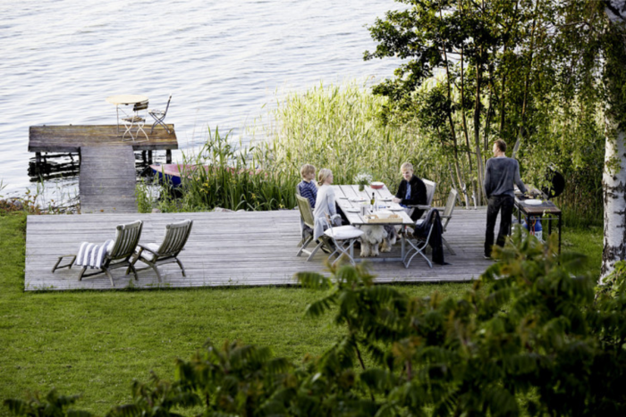 Денят и мястото