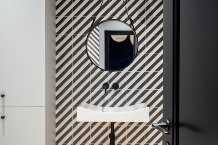 Изберете гладки плочки