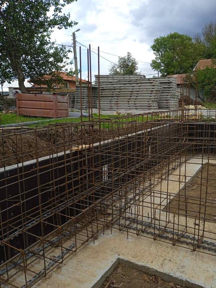 IMG-615e14c46fe3278a6faa4cce379f93ec-V