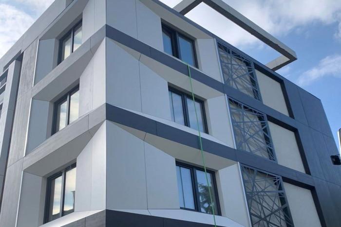 4 идеи за покрива и фасадата, сред които и иновация от България