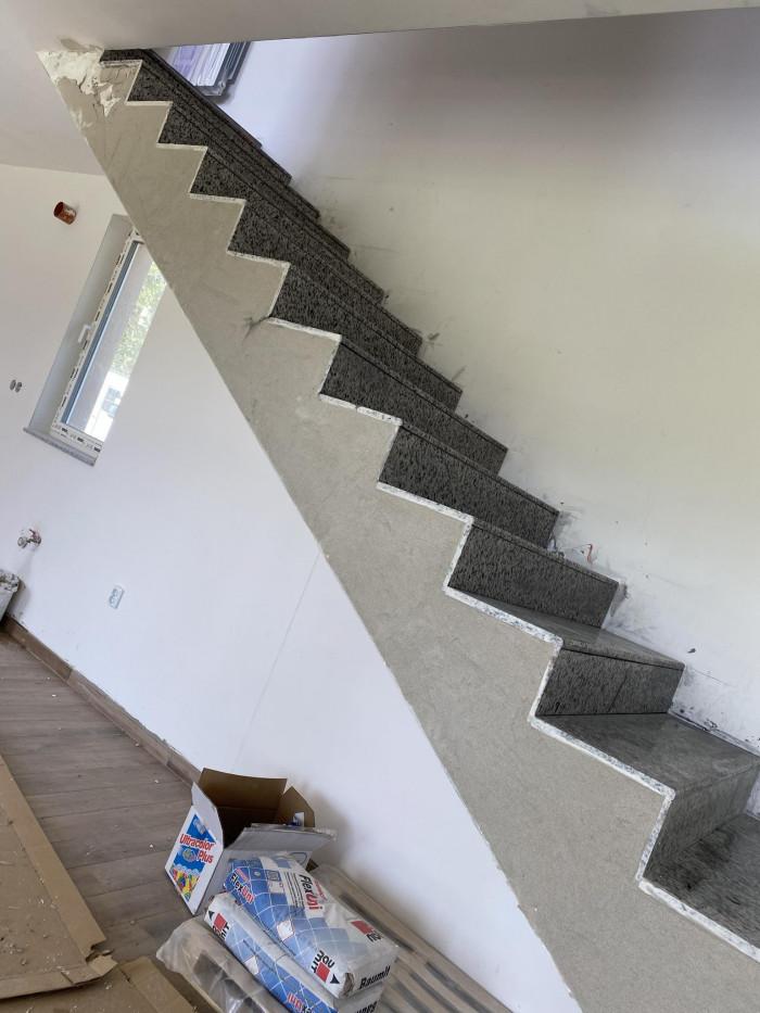 e2d250b8-b130-427b-a909-84bab57e9919