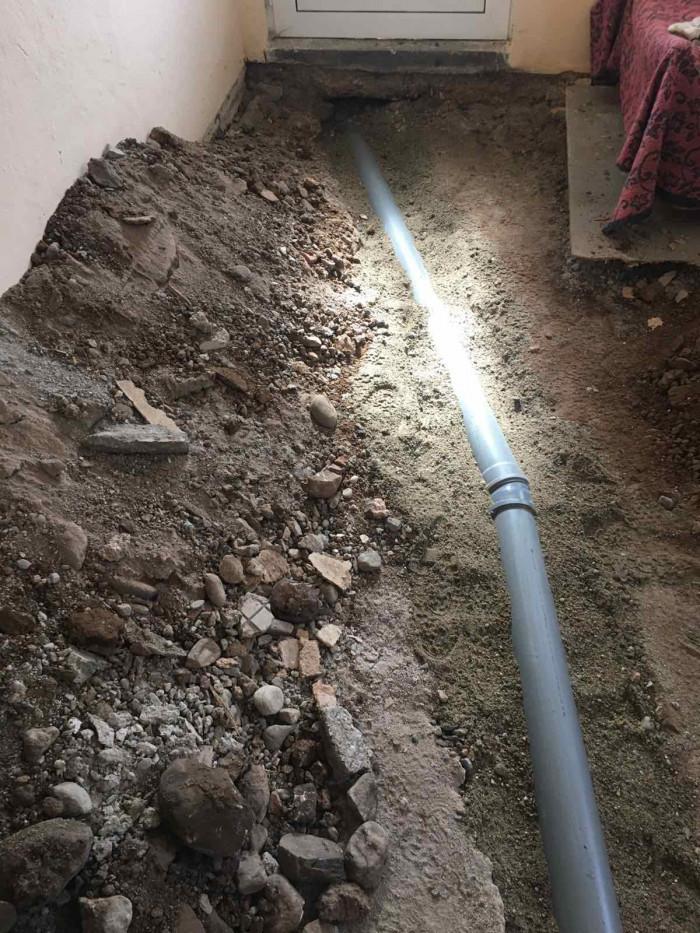 Канализационна система в пода