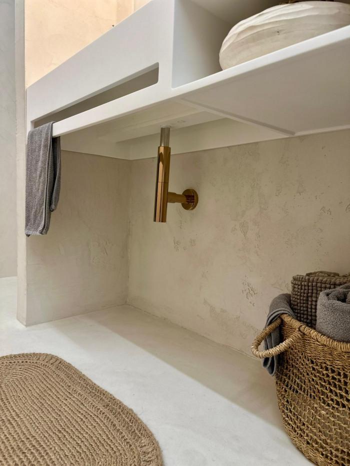 df4f80c6-ecdd-403d-870f-4e9db6b93e63