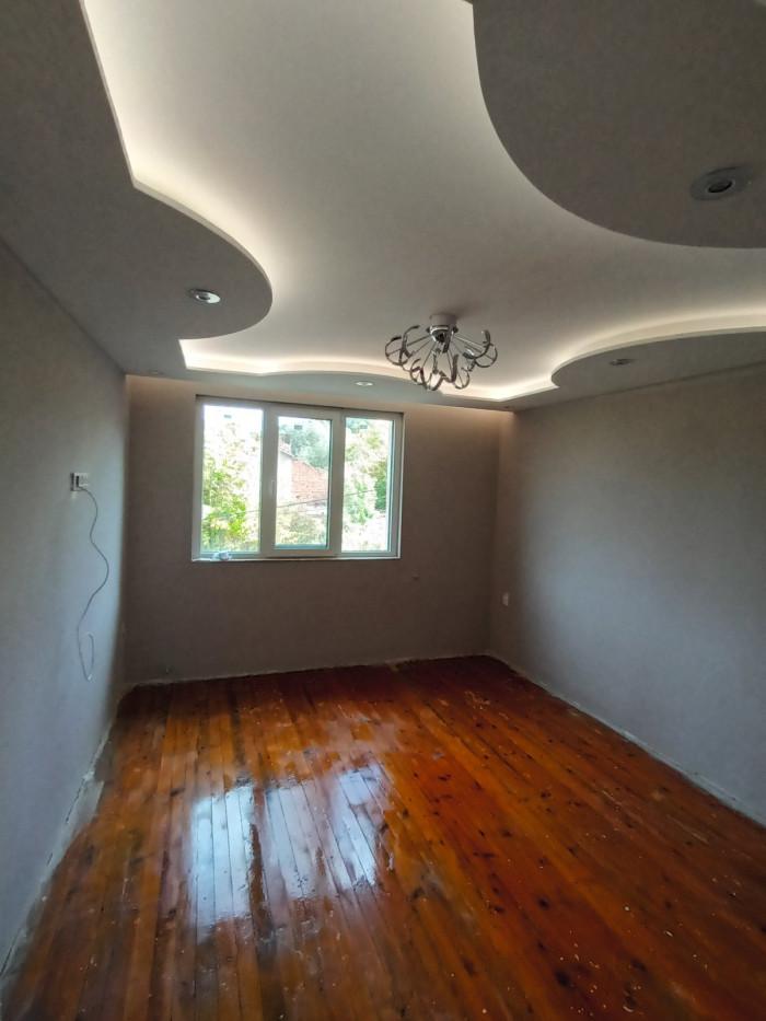 Окачени тавани и боя