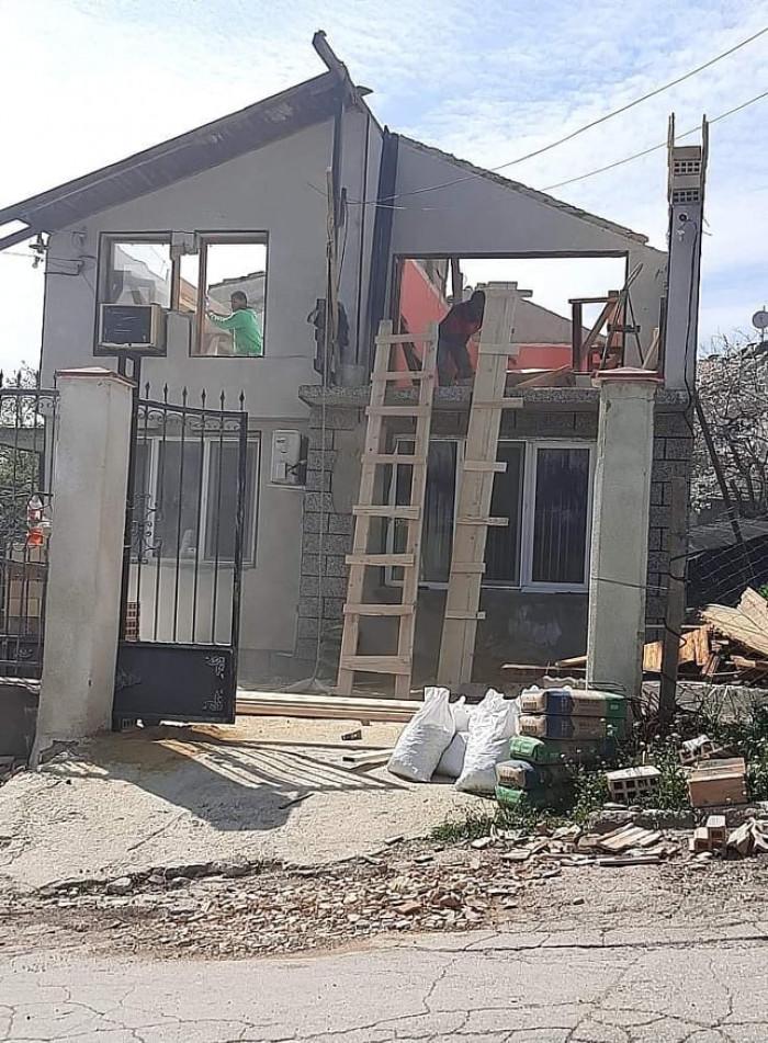 219960775_995347404613597_4459299773369136986_n