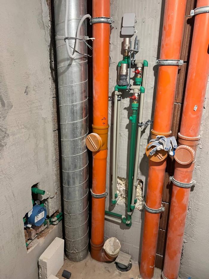 Разпределение на тръби в баня (второ ВИК табло)