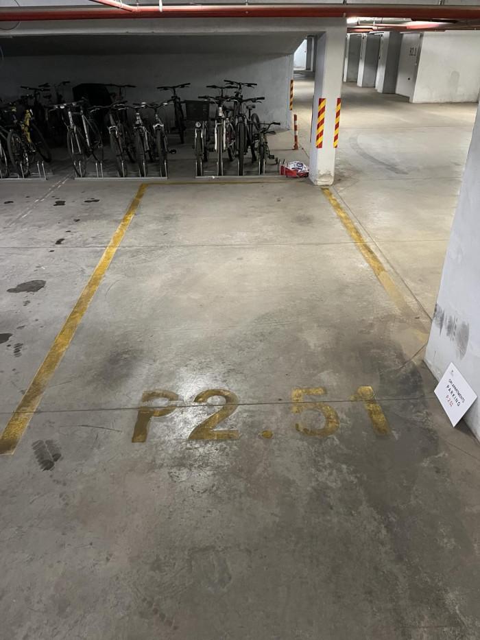 Паркомясто - преди