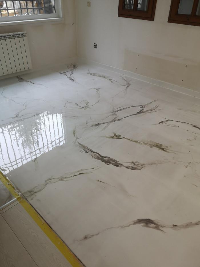 Декоративна подова настилка