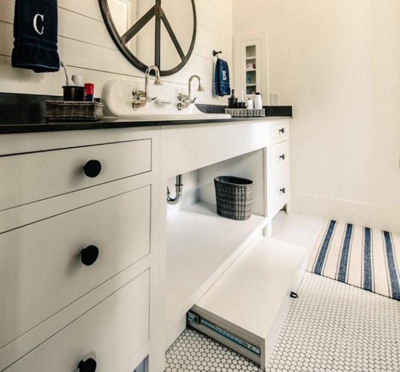 Повдигащо стъпало за малки деца