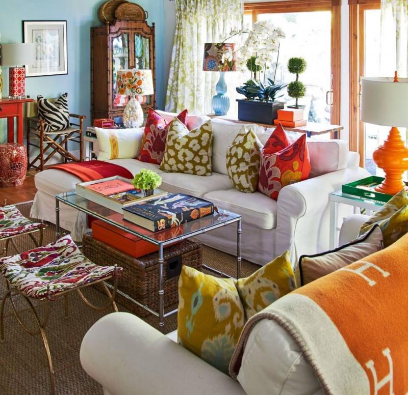 Фамилната пъстра стая