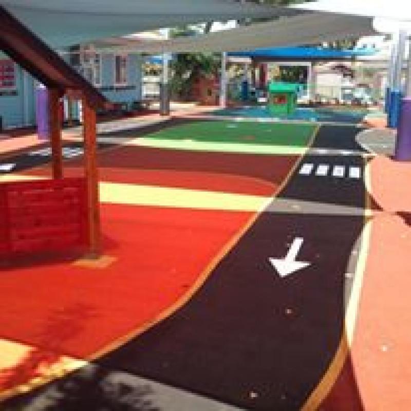 ударопоглъщаща настилка за детски площадки
