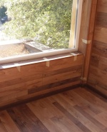 Ламинат на стена