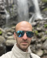 Профилна снимка - Роман Мироненко