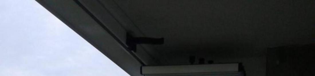 Система безпрофилно остъкляване на балкон