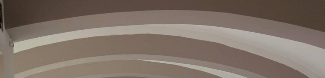 ДНЕВНА С МРАМОРЕН ПОД