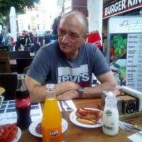 Профилна снимка - Николай Пенев