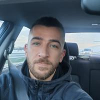 Профилна снимка - Ивайло Петров