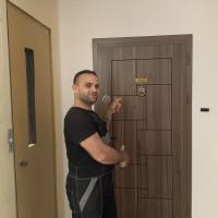 Профилна снимка - Емил Ганов