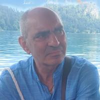 Профилна снимка - Милан Харалампиев