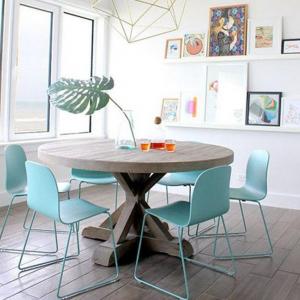 Кръгла маса и смели акценти