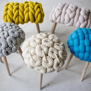 Вдъхнете нов живот на старите табуретки