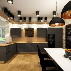 Акцент в лампите и столовете